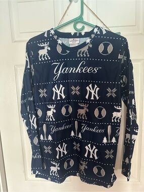 New York Yankees Navy Holiday Long Sleeve Pajamas- Kids L
